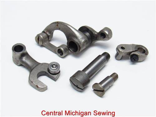 Rotating hook linkage - Fits Singer Model 99 - Central Michigan Sewing Supplies